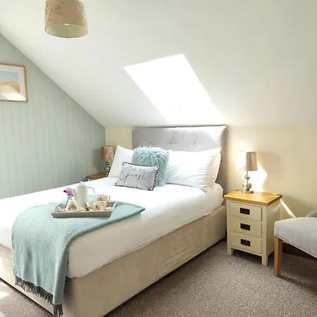 Lanelodge Guest house